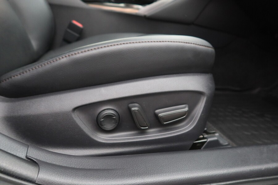 Toyota Camry vaihtoauto