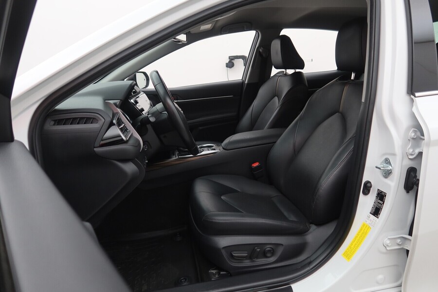 Toyota Camry vaihtoauto