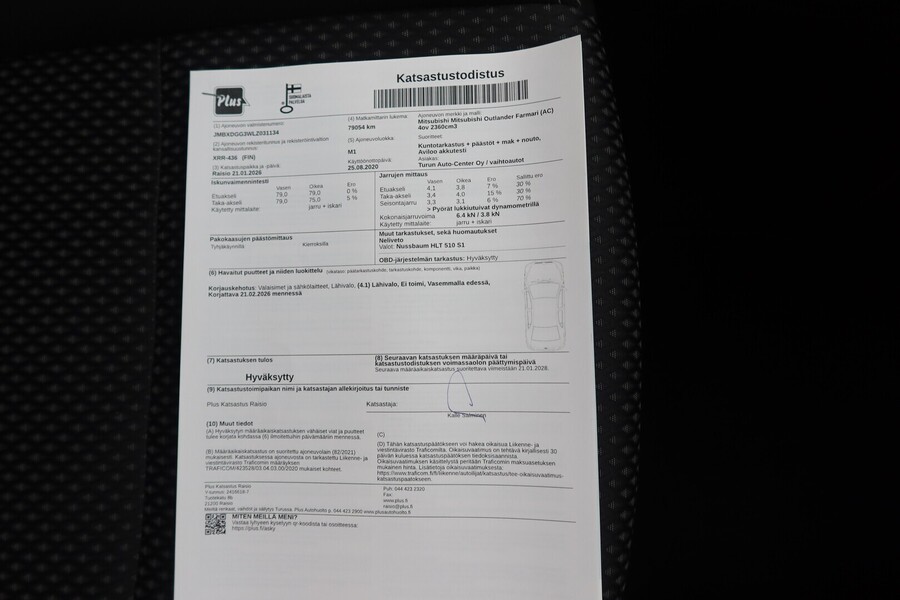 Mitsubishi Outlander PHEV vaihtoauto