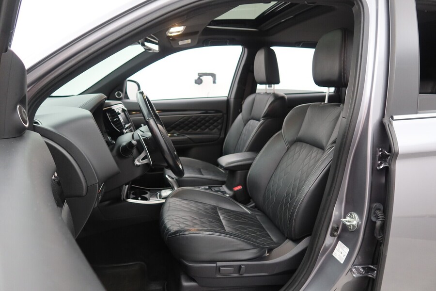 Mitsubishi Outlander PHEV vaihtoauto