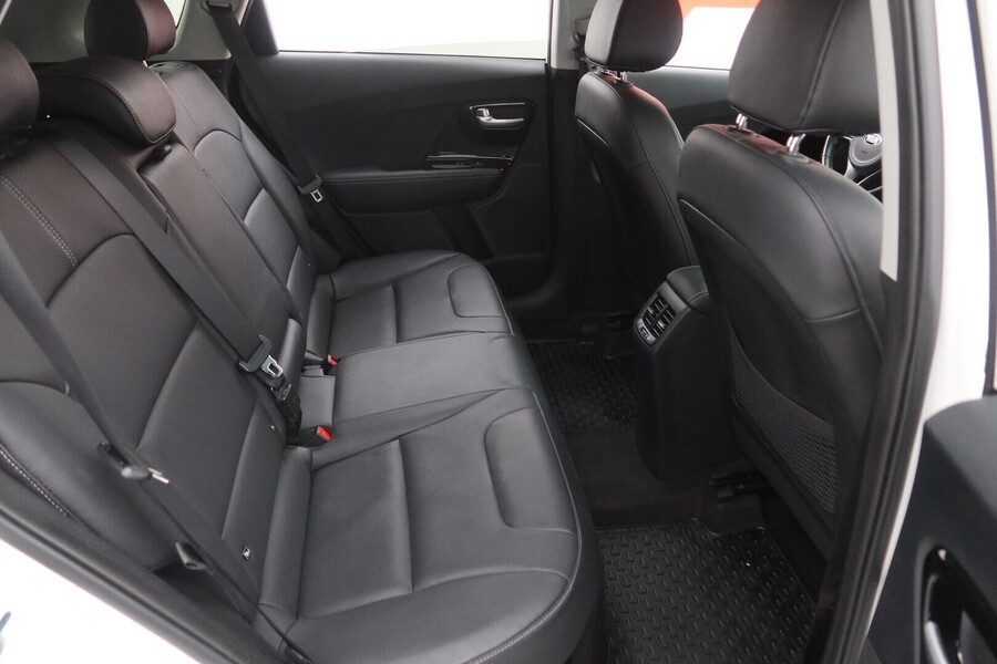 Kia Niro plug-in vaihtoauto