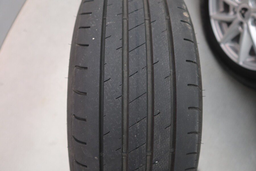 Kia Niro plug-in vaihtoauto