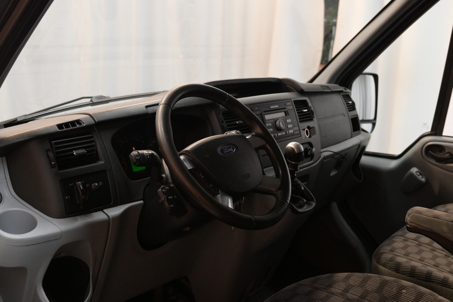 Ford Tourneo vaihtoauto