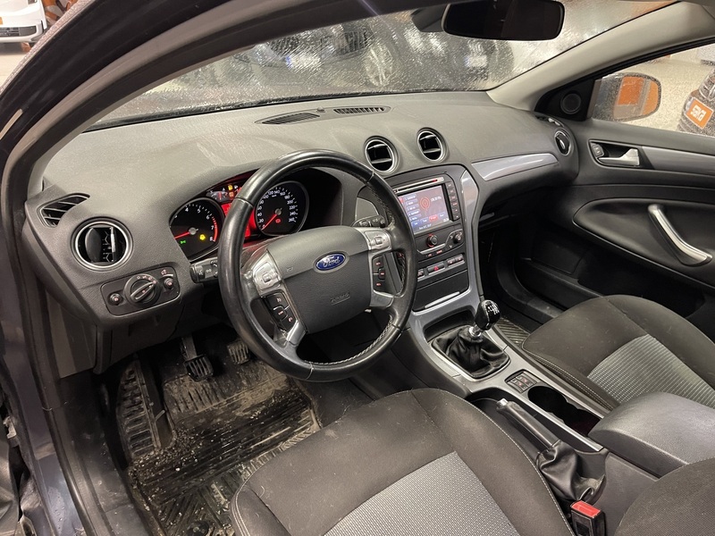 Ford Mondeo vaihtoauto