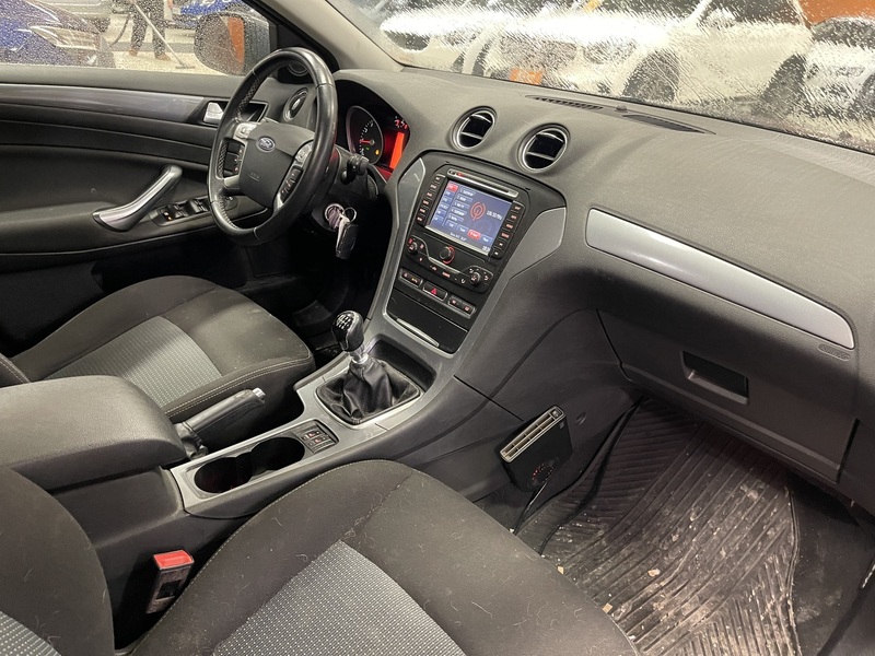 Ford Mondeo vaihtoauto