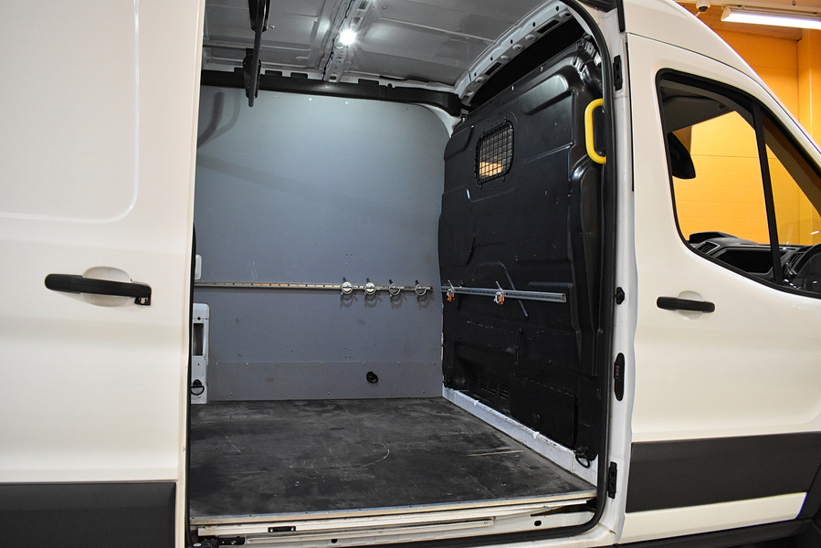 Ford Transit vaihtoauto