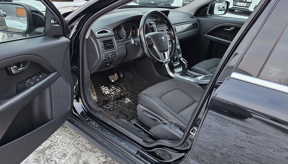 Volvo XC70 vaihtoauto