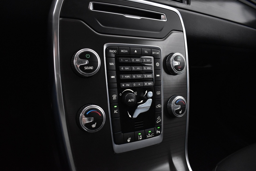 Volvo XC70 vaihtoauto