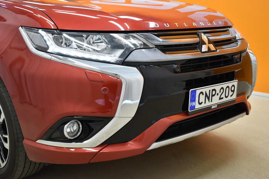 Mitsubishi Outlander PHEV vaihtoauto