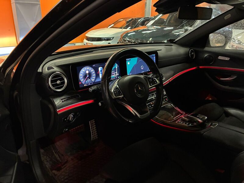 Mercedes-Benz E vaihtoauto