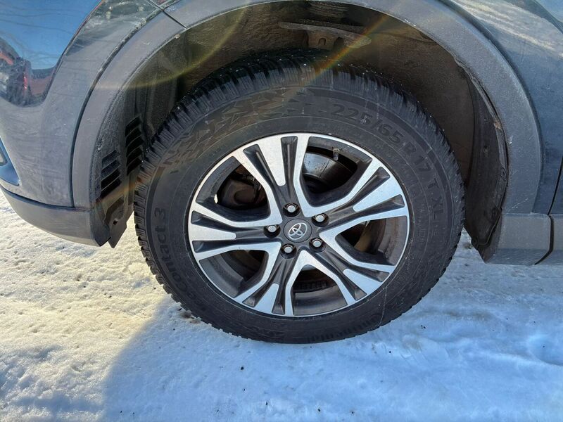 Toyota RAV4 vaihtoauto