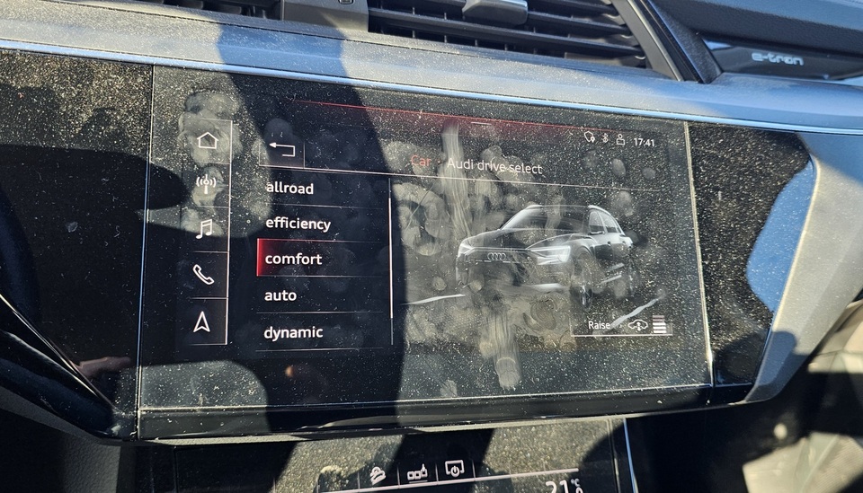 Audi e-tron vaihtoauto