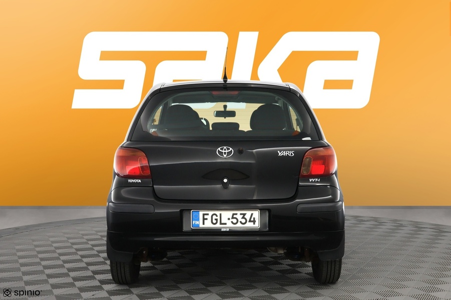 Toyota Yaris vaihtoauto
