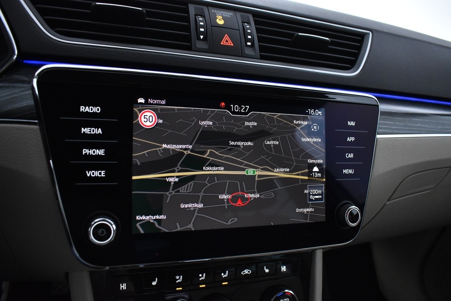 Skoda Superb vaihtoauto