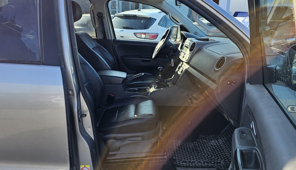 Volkswagen Amarok vaihtoauto