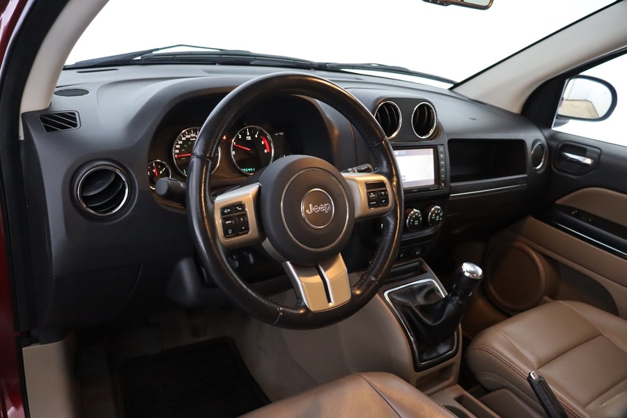 Jeep Compass vaihtoauto