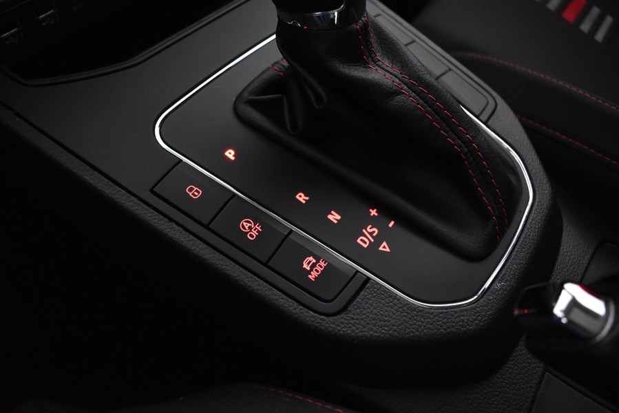 SEAT Ibiza vaihtoauto