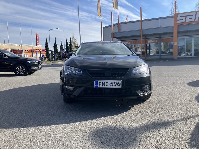 SEAT Leon ST vaihtoauto
