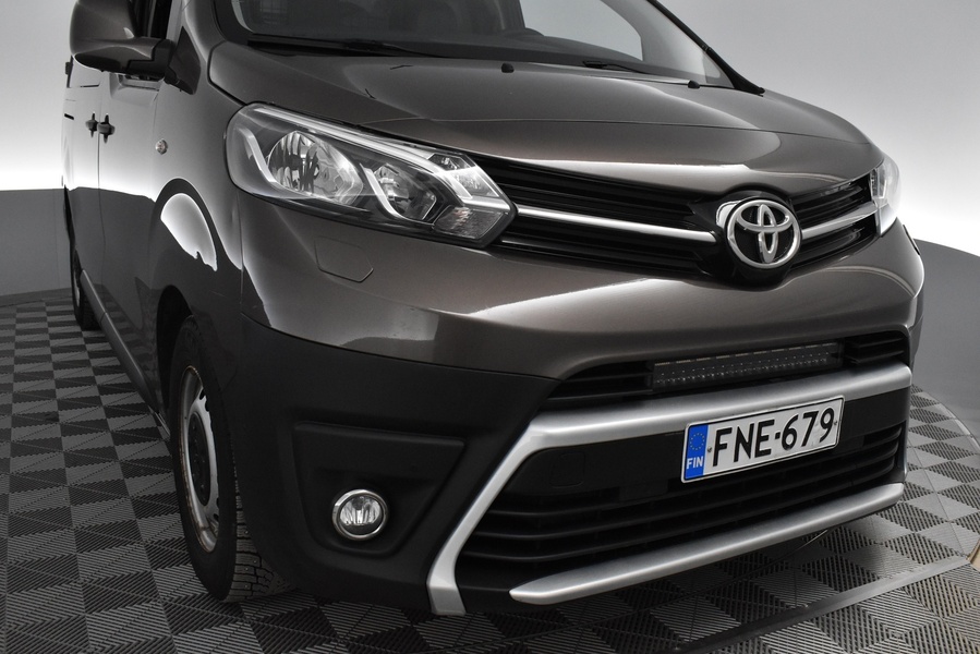 Toyota Proace vaihtoauto