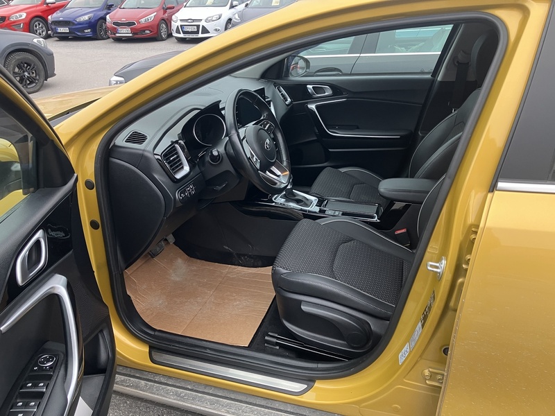 Kia XCeed vaihtoauto