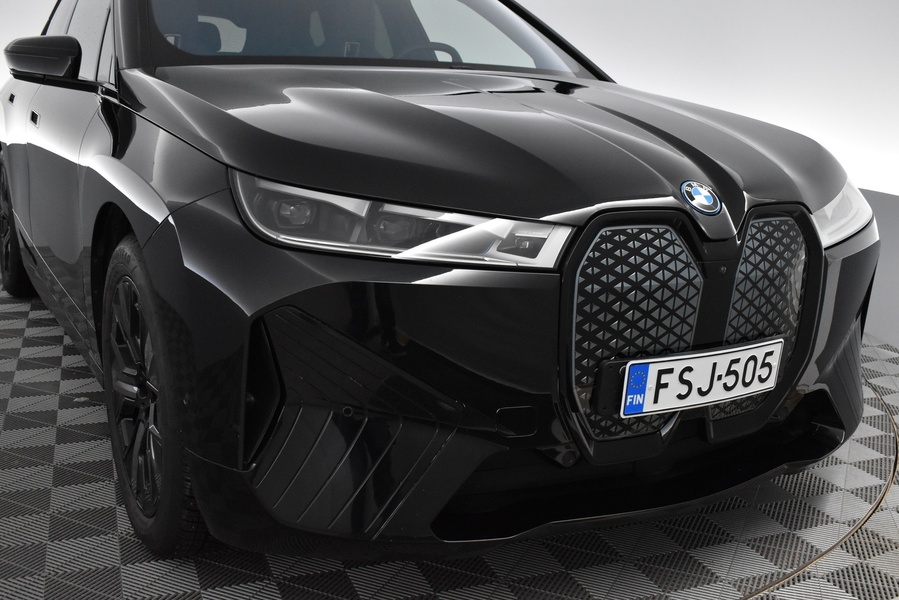 BMW iX M60 vaihtoauto