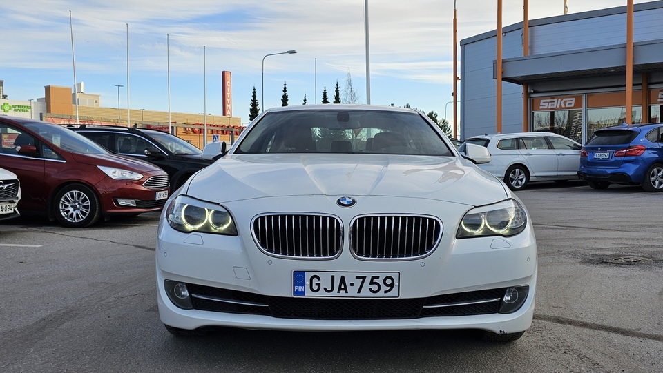 BMW 520 vaihtoauto