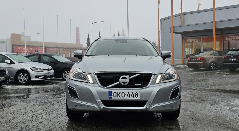 Volvo XC60 vaihtoauto