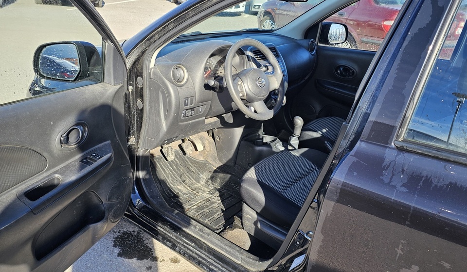 Nissan Micra vaihtoauto