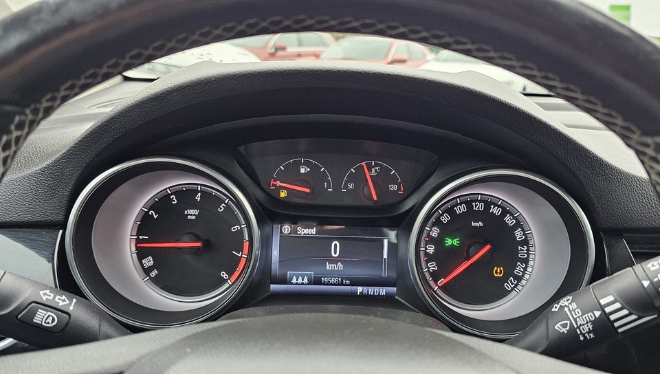 Opel Astra vaihtoauto