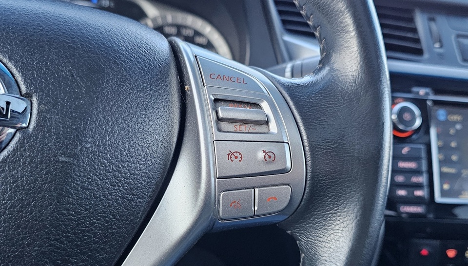 Nissan Navara vaihtoauto