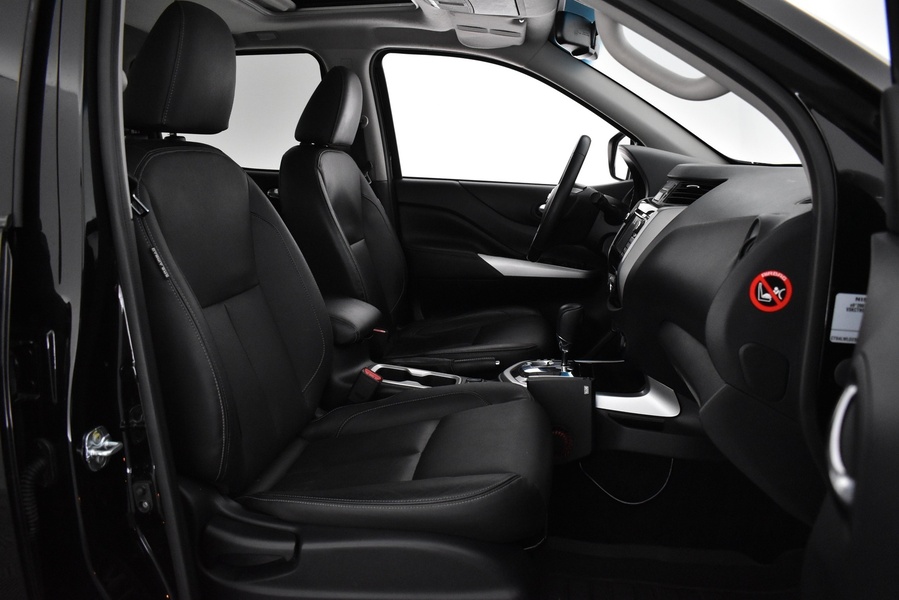 Nissan Navara vaihtoauto