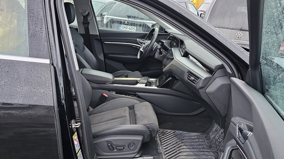 Audi e-tron vaihtoauto