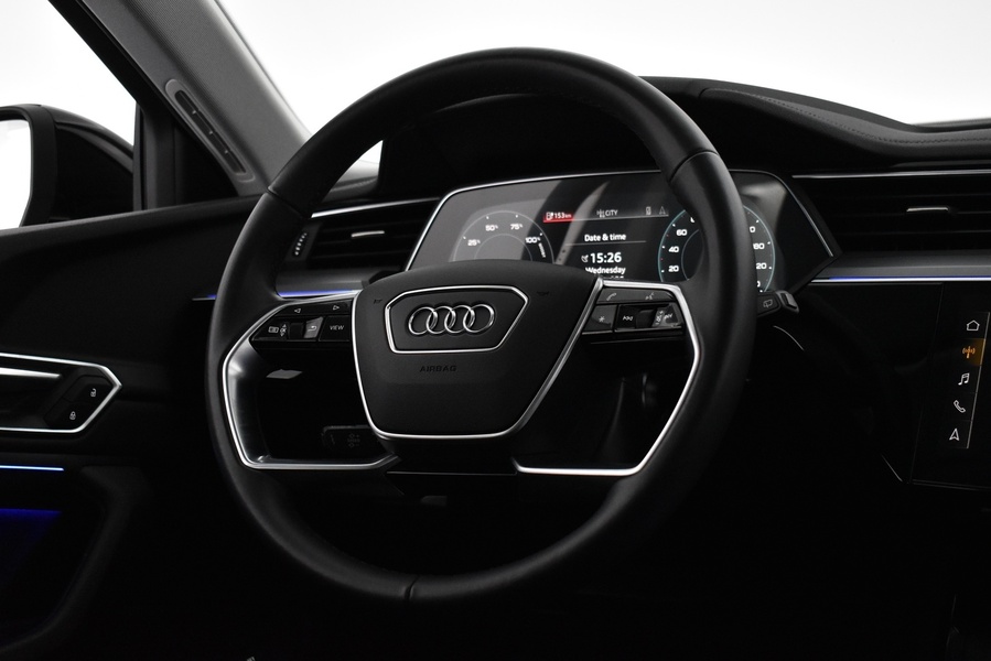 Audi e-tron vaihtoauto