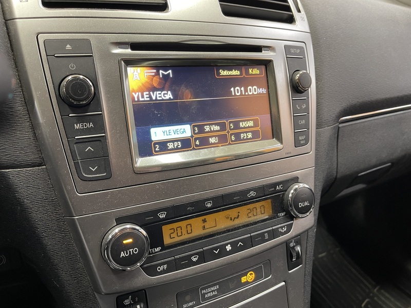 Toyota Avensis vaihtoauto