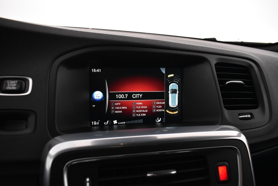 Volvo V60 Cross Country vaihtoauto