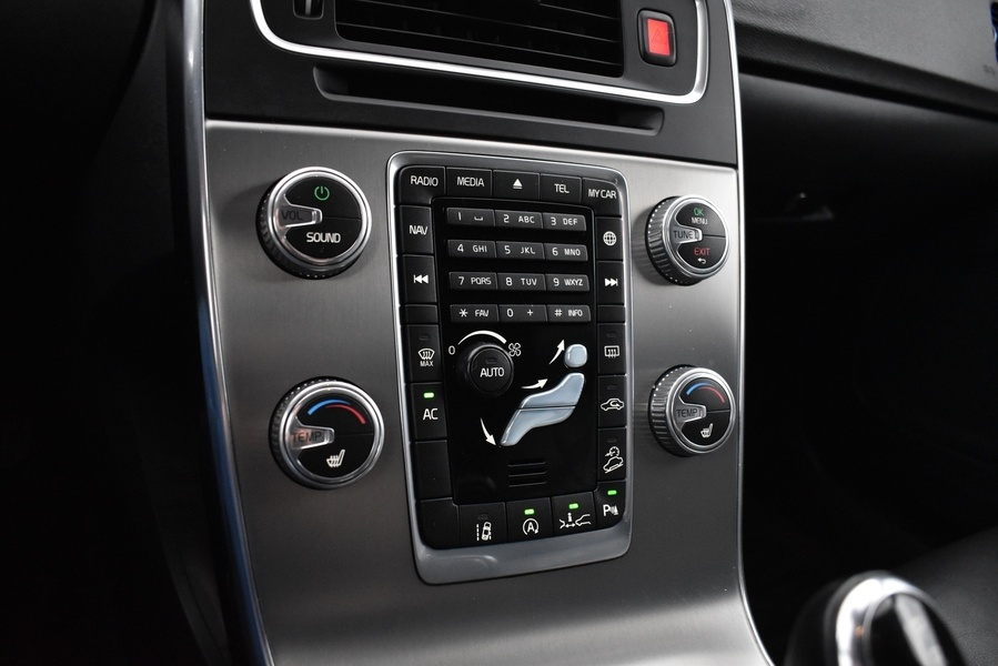 Volvo V60 Cross Country vaihtoauto