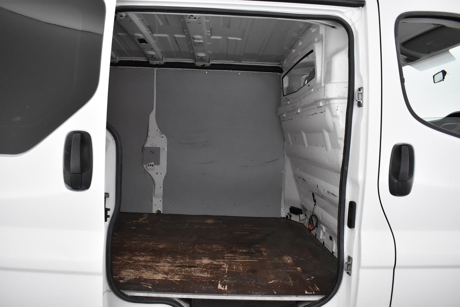 Nissan Primastar vaihtoauto