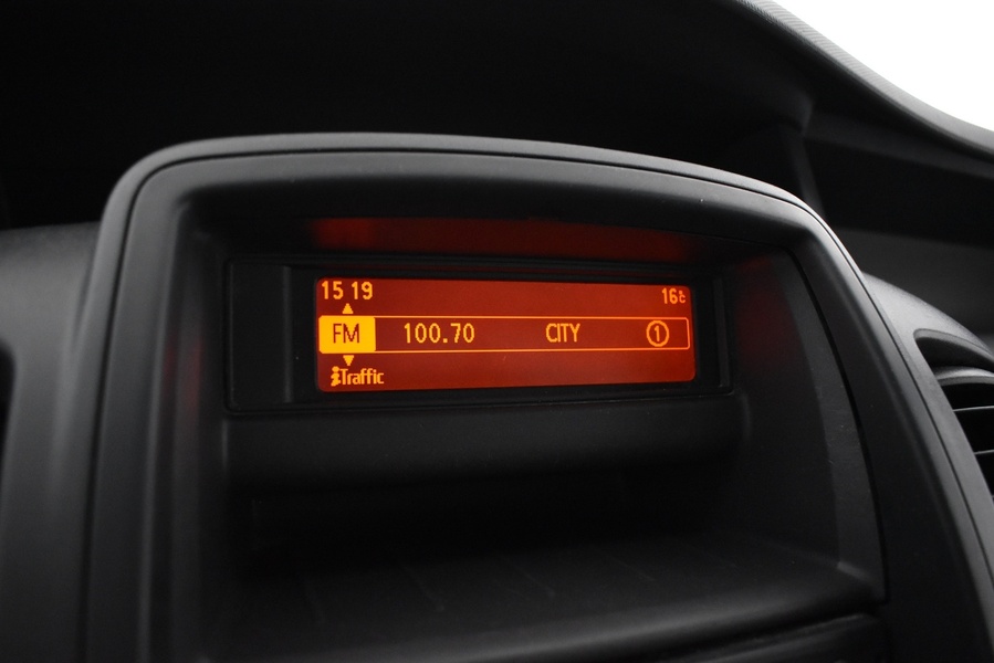 Nissan Primastar vaihtoauto