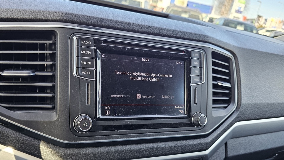 Volkswagen Amarok vaihtoauto