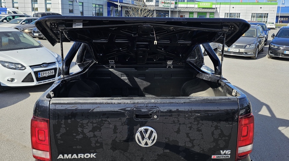 Volkswagen Amarok vaihtoauto