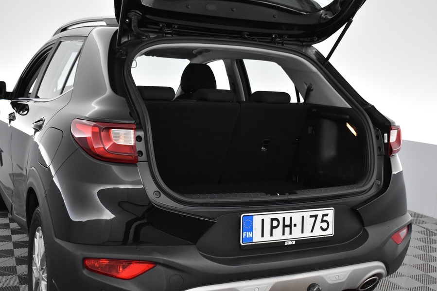 Kia Stonic vaihtoauto