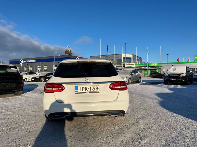 Mercedes-Benz C vaihtoauto