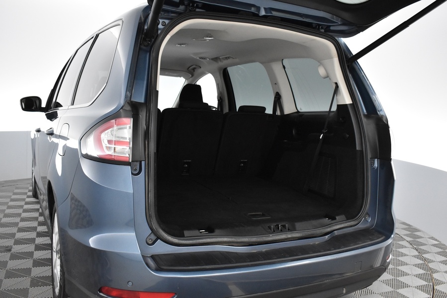 Ford Galaxy vaihtoauto