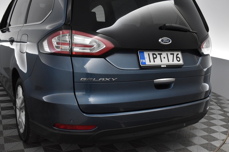 Ford Galaxy vaihtoauto