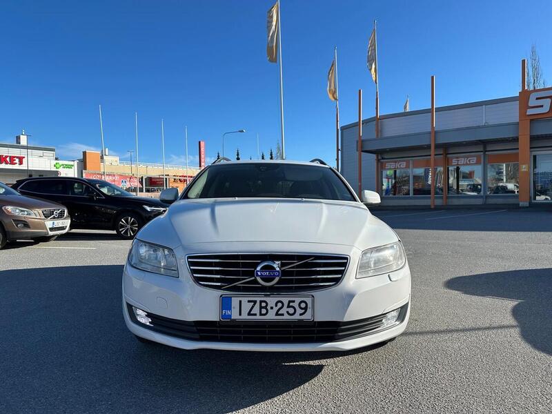 Volvo V70 vaihtoauto