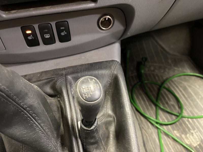 Toyota Hilux vaihtoauto