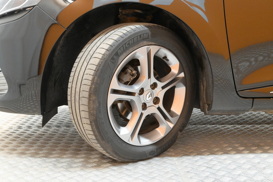 Renault Clio vaihtoauto