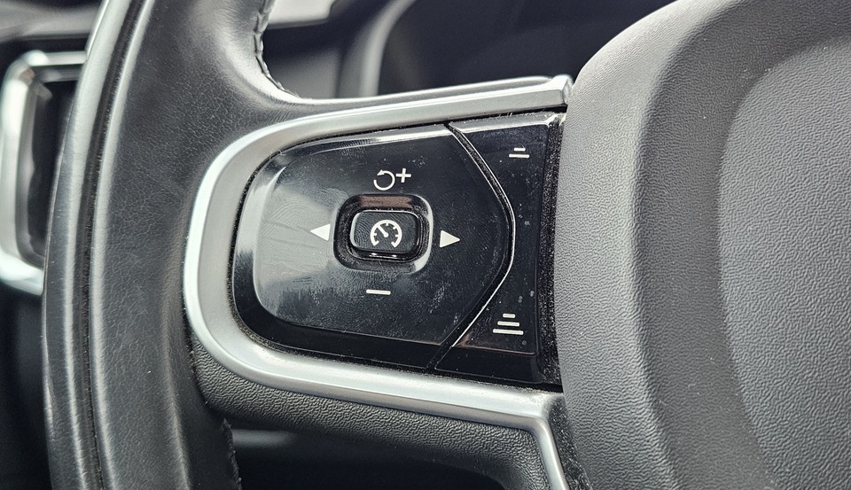 Volvo V90 Cross Country vaihtoauto