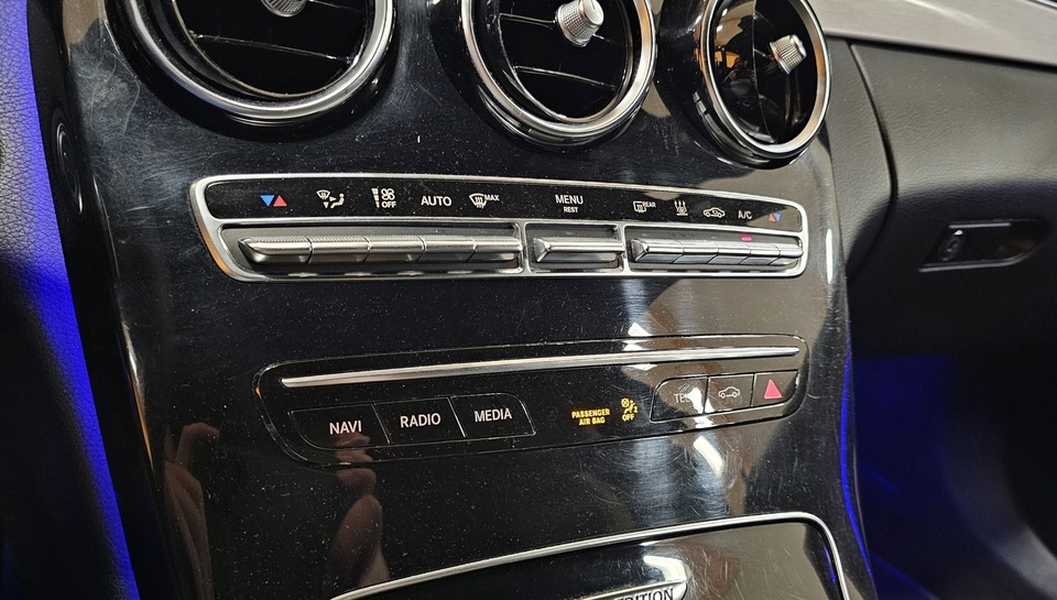 Mercedes-Benz C vaihtoauto