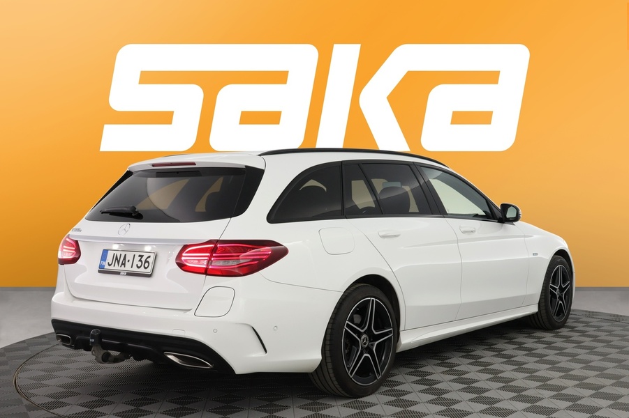 Mercedes-Benz C vaihtoauto